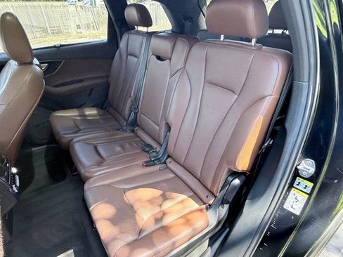 Used 2017 Audi Q7 3.0T Premium Plus AWD/4WD image 5