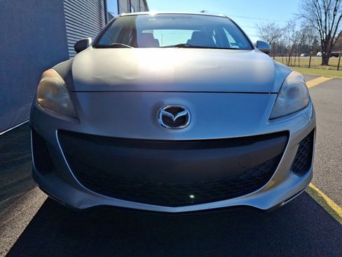 Used 2013 MAZDA MAZDA3 i Touring image 2