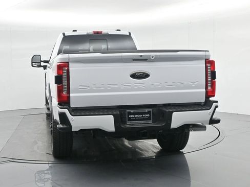New 2026 Ford F250 Lariat w/ Black Appearance Package image 26