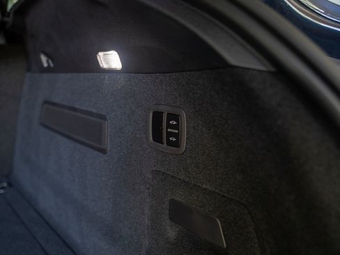 Certified 2026 Porsche Cayenne S AWD/4WD image 25