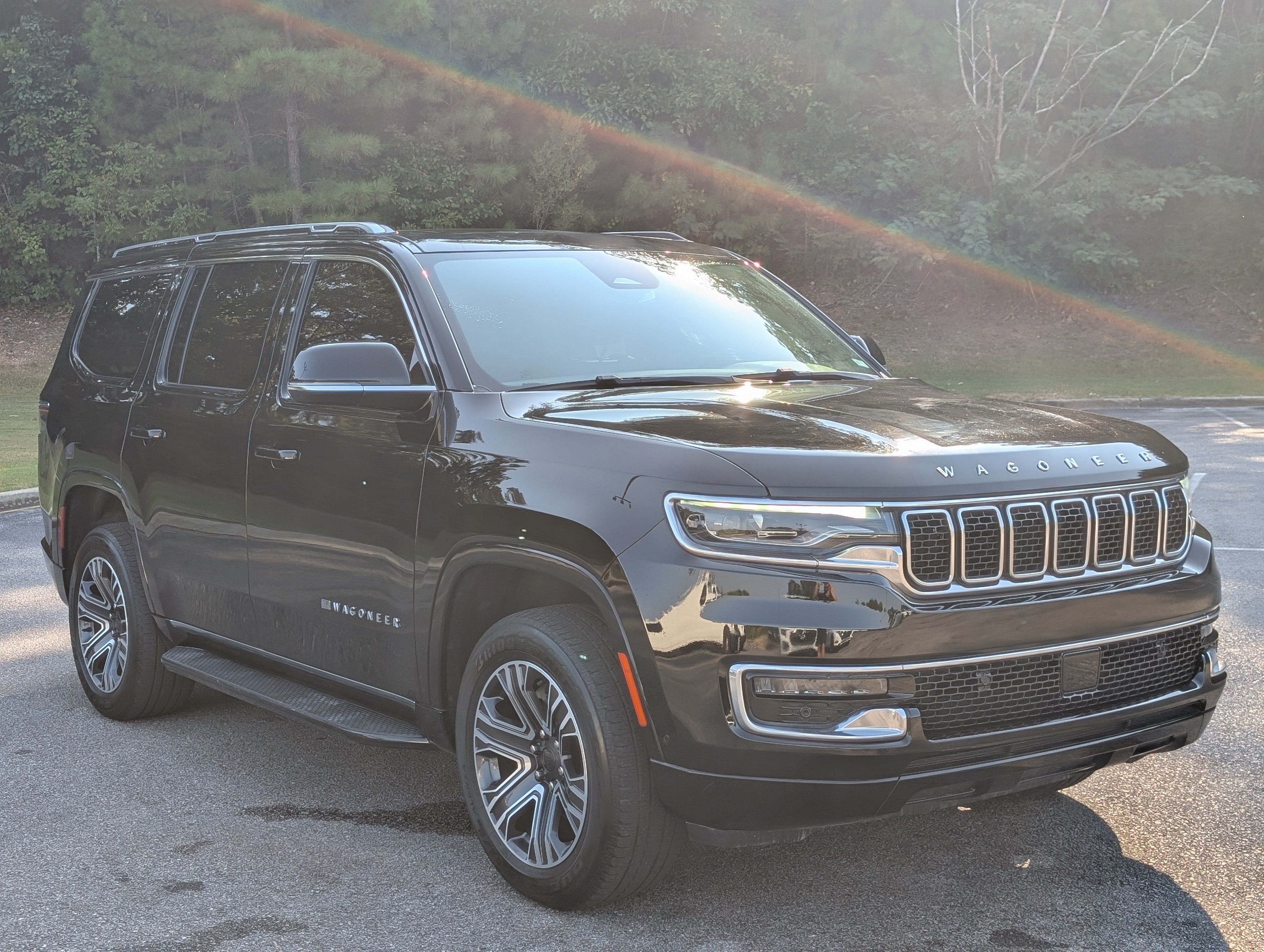 Used 2024 Jeep Wagoneer 4WD w/ Premium Group I image 11