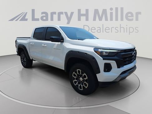 Certified 2024 Chevrolet Colorado Z71 w/ Z71 Convenience Package 2 AWD/4WD image 15