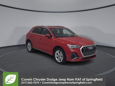 Used 2025 Audi Q3 2.0T Premium AWD/4WD image 3