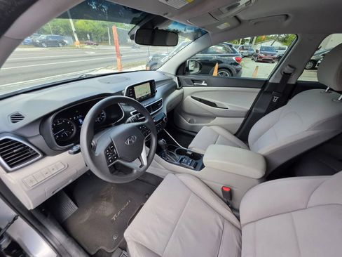 Used 2021 Hyundai Tucson SE w/ Cargo Package FWD image 16