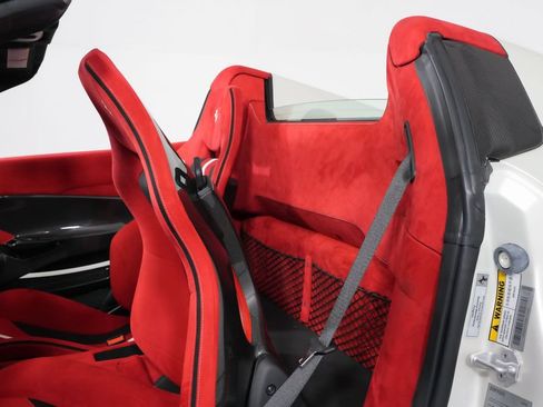 Used 2020 Ferrari 488 Pista Spider RWD image 44