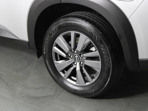 Certified 2025 Nissan Pathfinder SV AWD/4WD image 15