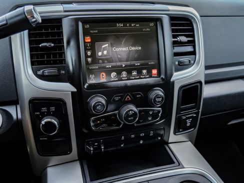 Used 2016 RAM 2500 Lone Star w/ Black Appearance Group image 22