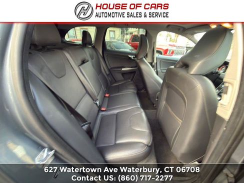 Used 2016 Volvo XC60 T6 Platinum AWD/4WD image 39