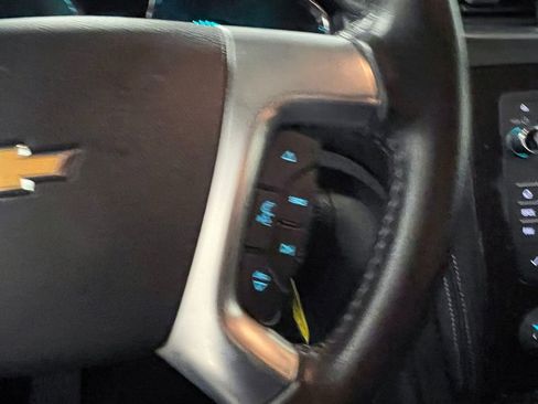 Used 2016 Chevrolet Traverse LT w/ Style and Technology Package image 34