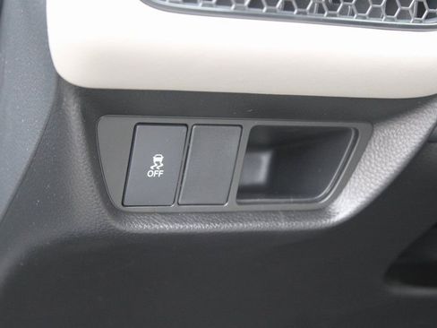 New 2026 Honda HR-V LX image 18