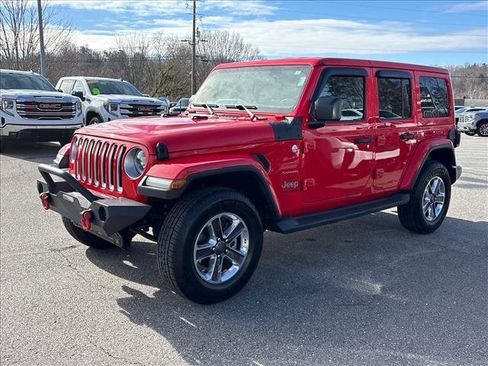 Used 2018 Jeep Wrangler Unlimited Sahara image 4