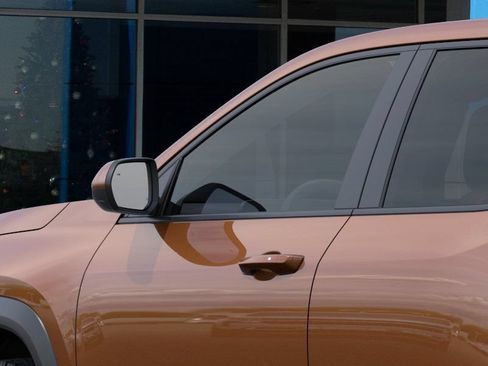 New 2027 Chevrolet Equinox LT FWD image 12