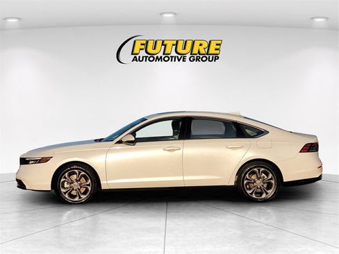 Used 2024 Honda Accord EX-L image 6