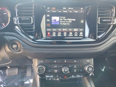 Used 2022 Dodge Durango GT image 20