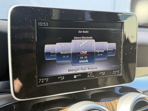 Used 2019 Mercedes-Benz GLC 300 GLC 300 image 15