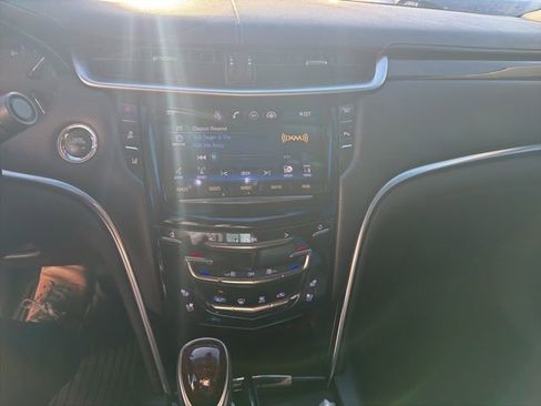 Used 2014 Cadillac XTS Luxury w/ Driver Awareness Package image 8