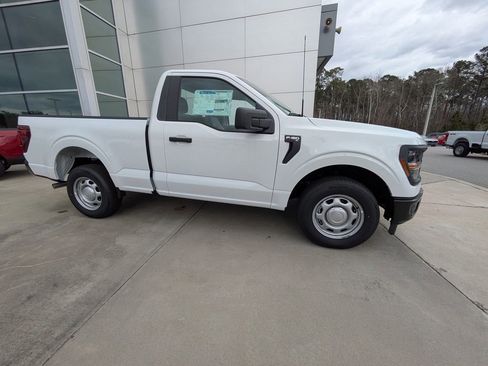 New 2026 Ford F150 XL image 3