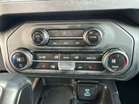 Certified 2025 Ford Bronco Big Bend image 36