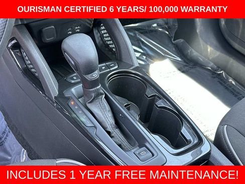 Used 2025 Chevrolet TrailBlazer LT AWD/4WD image 24
