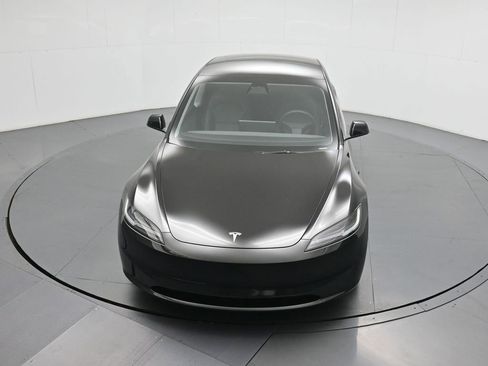 Used 2025 Tesla Model 3 Long Range RWD image 32