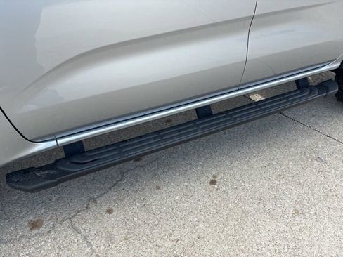 Used 2024 Ford Ranger XLT w/ Equipment Group 301A High image 5