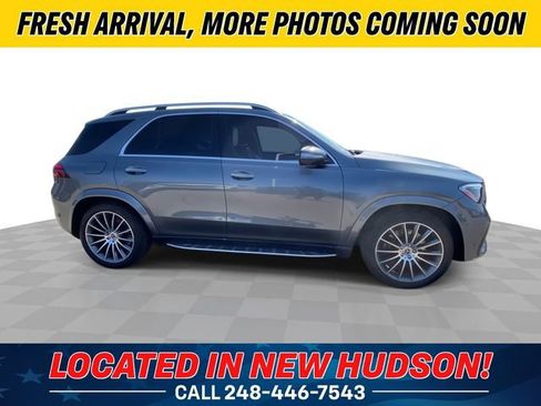 Used 2024 Mercedes-Benz GLE 450 4MATIC image 3