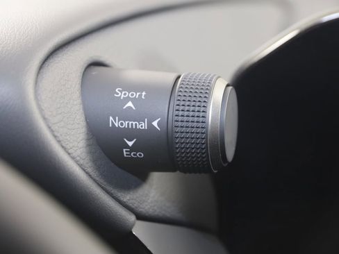 Used 2024 Lexus ES 350 image 33