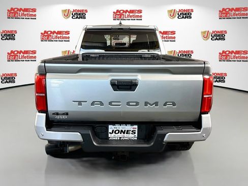 Certified 2024 Toyota Tacoma TRD Sport w/ TRD Sport Upgrade Package AWD/4WD image 17