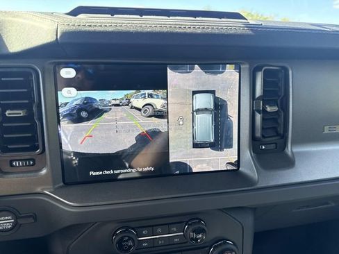 New 2025 Ford Bronco Badlands image 11