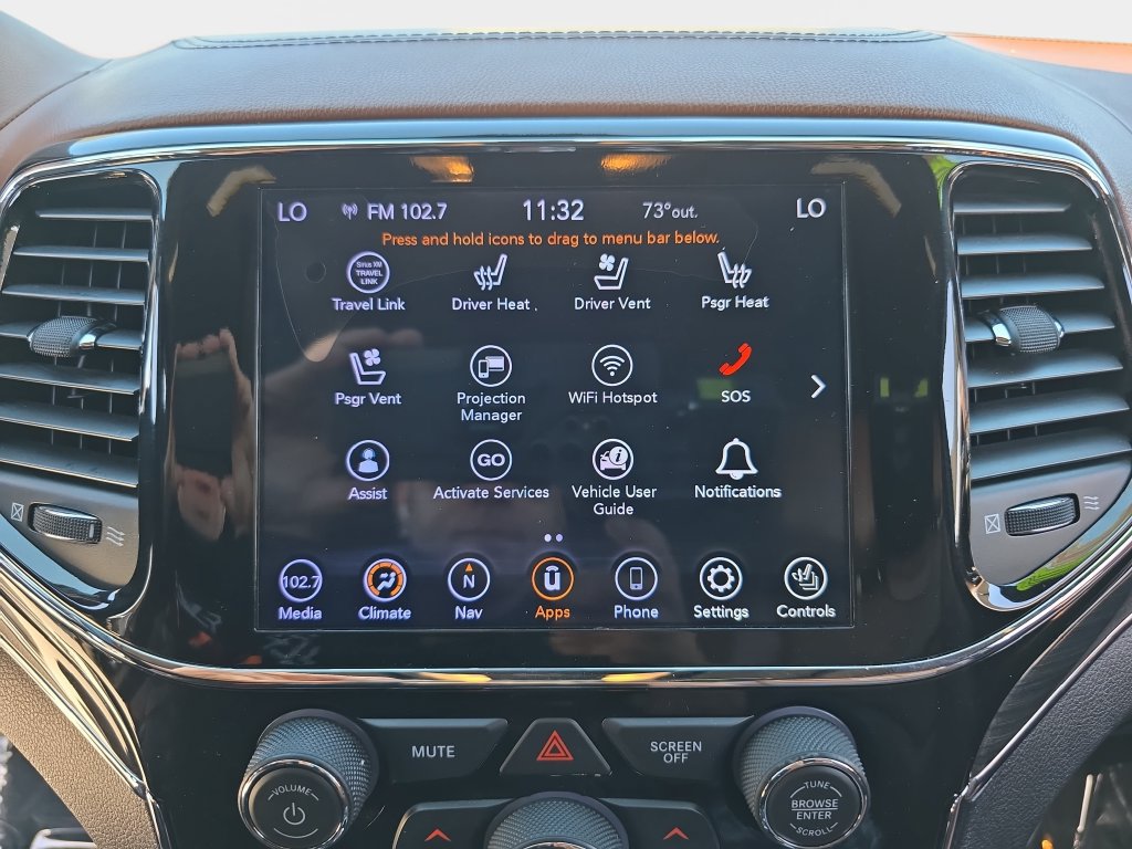 Used 2020 Jeep Grand Cherokee Overland AWD/4WD image 24