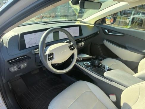 Used 2022 Kia EV6 Wind w/ Wind Technology Package AWD/4WD image 4