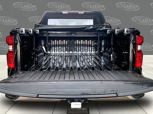 Used 2024 Chevrolet Silverado 1500 LT image 9