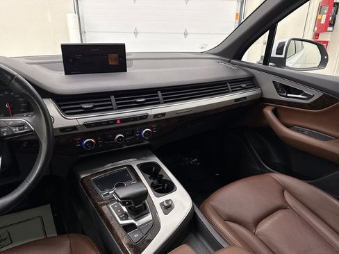 Used 2019 Audi Q7 2.0T Premium w/ Convenience Package image 15