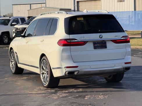 Used 2020 BMW X7 xDrive40i w/ Premium Package image 8