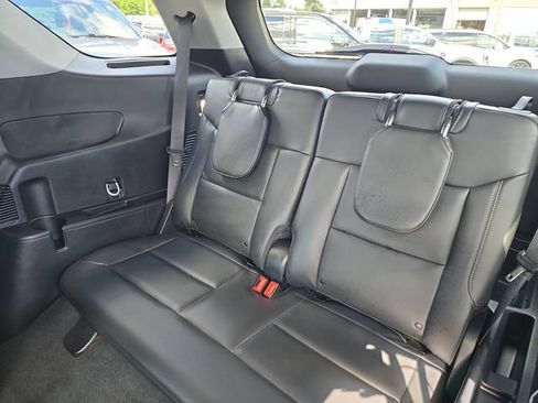 Certified 2023 Ford Explorer XLT w/ Equipment Group 202A AWD/4WD image 23