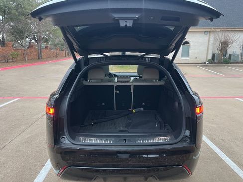 Used 2020 Land Rover Range Rover Velar R-Dynamic S image 13