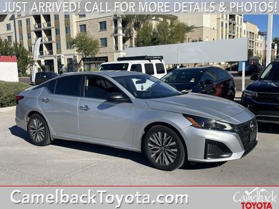 Used 2024 Nissan Altima 2.5 SV