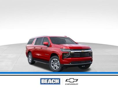 New 2025 Chevrolet Suburban LT w/ Comfort Package