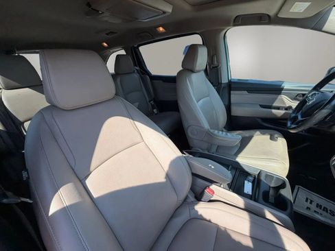 Used 2019 Honda Odyssey Touring image 13