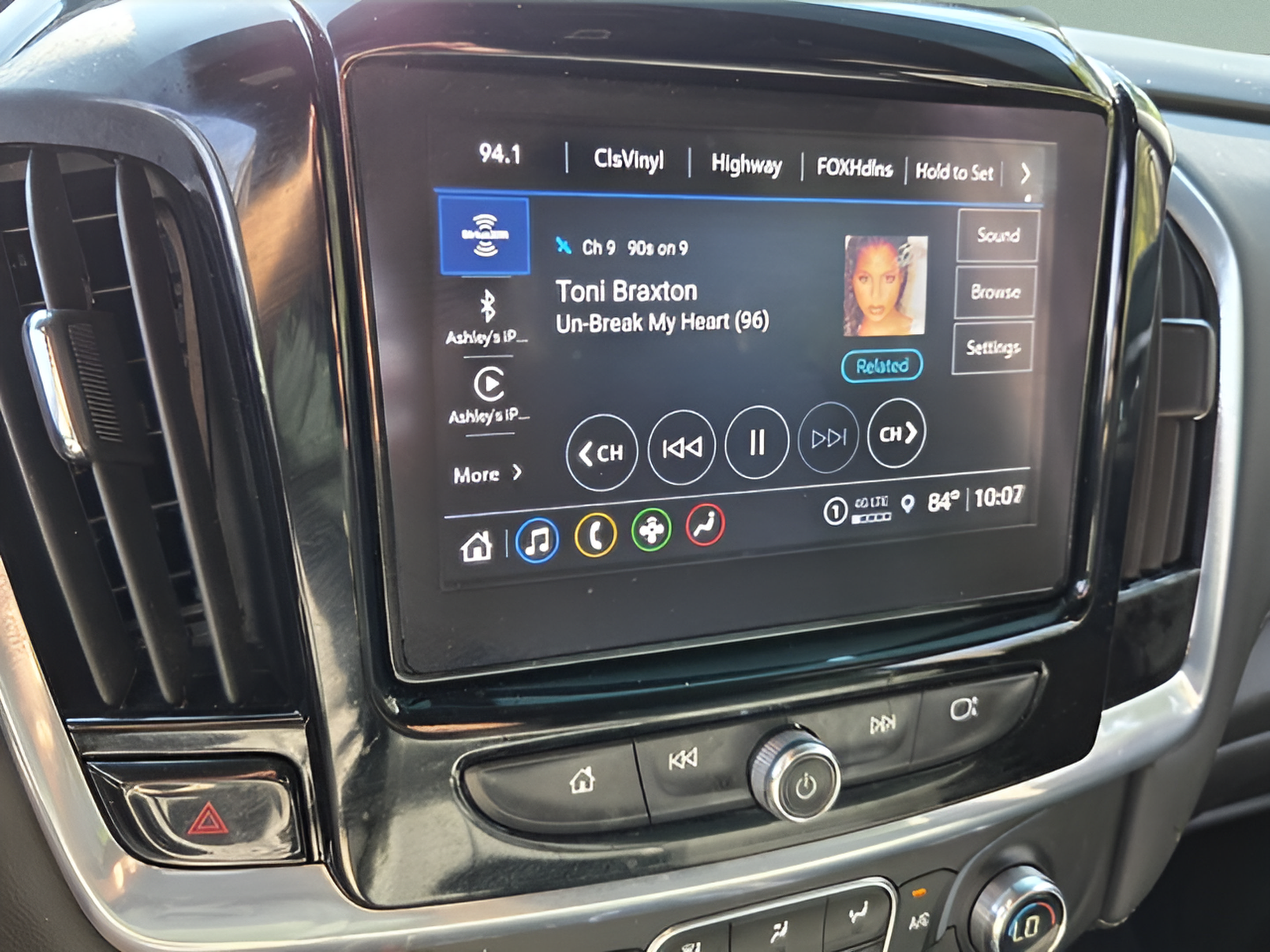 Certified 2023 Chevrolet Traverse LT FWD image 26