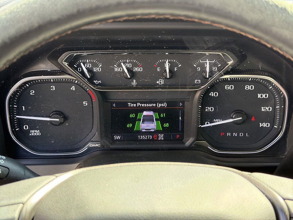 Used 2021 GMC Sierra 2500 AT4 AWD/4WD image 10