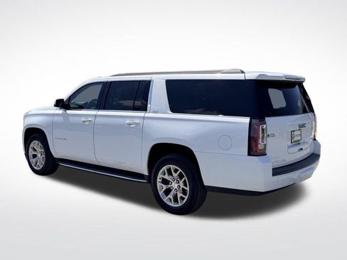 Used 2018 GMC Yukon XL SLT w/ HD Trailering Package RWD image 5
