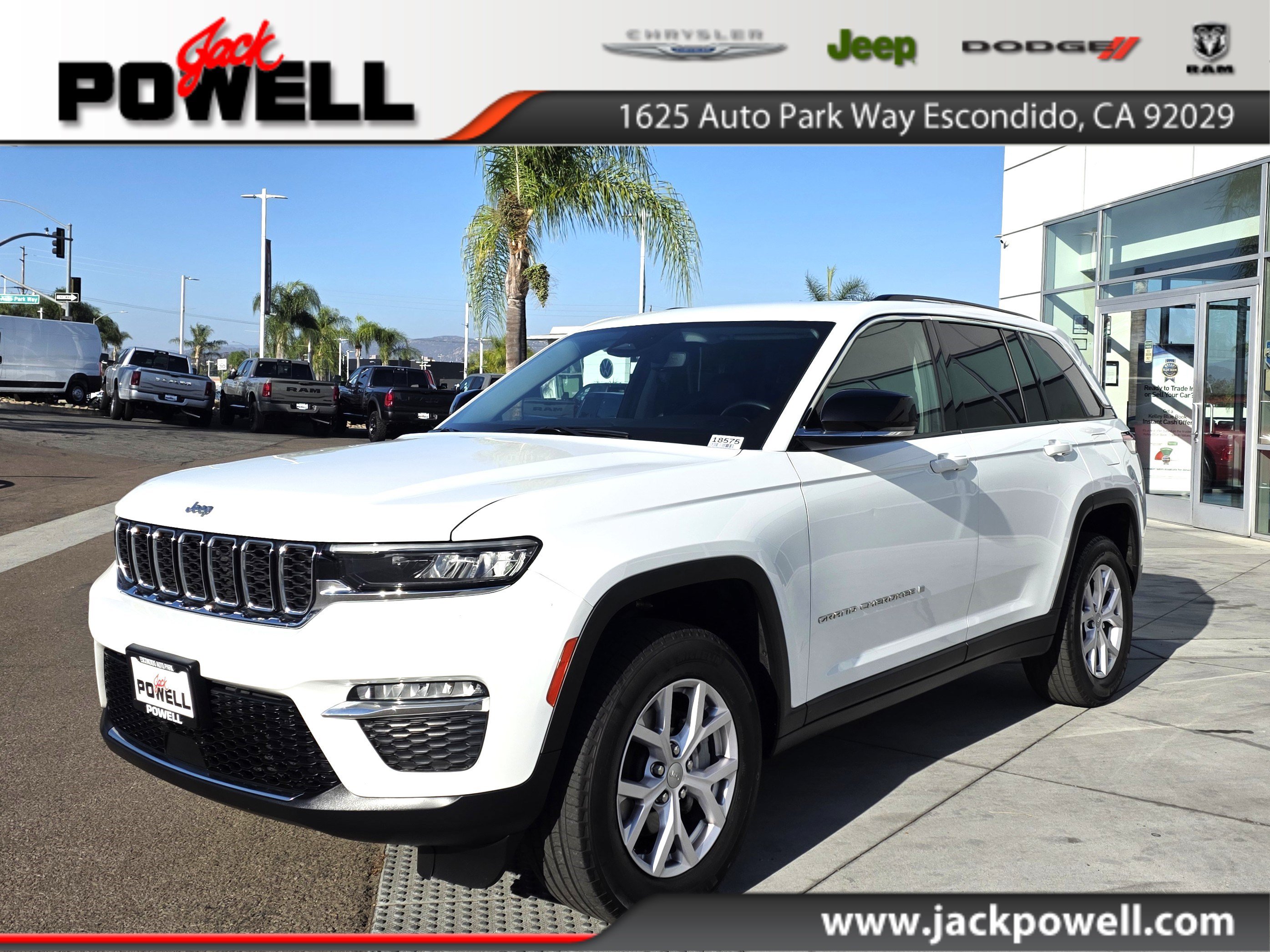 Used 2022 Jeep Grand Cherokee Limited RWD image 1