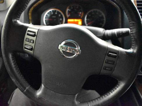Used 2010 Nissan Armada SE AWD/4WD image 19