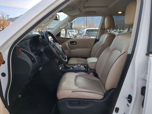 Used 2024 Nissan Armada SL image 28