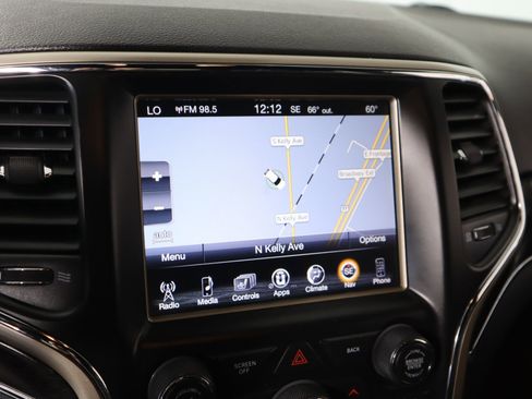 Used 2015 Jeep Grand Cherokee Limited w/ Luxury Group II image 7