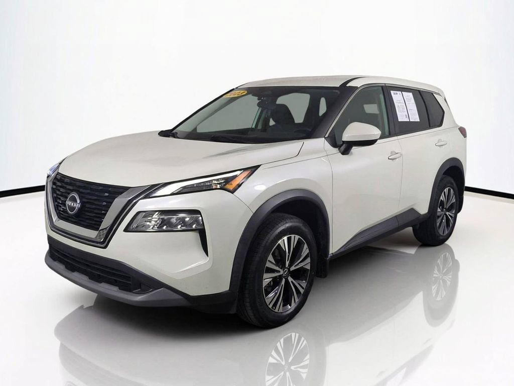 Used 2023 Nissan Rogue SV FWD image 9
