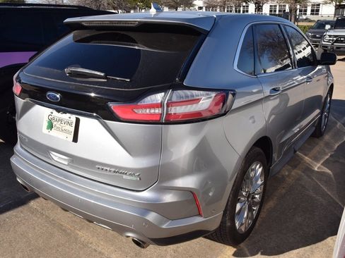 Used 2020 Ford Edge Titanium w/ Equipment Group 301A image 5