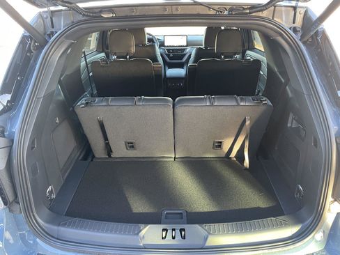 New 2026 Ford Explorer ST-Line w/ ST-Line Street Pack image 25