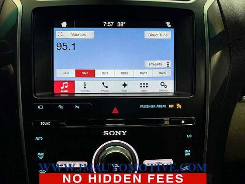 Used 2017 Ford Explorer Limited w/ Equipment Group 301A AWD/4WD image 25